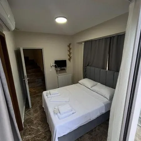 Ada Antik 2 Homestay Adalar